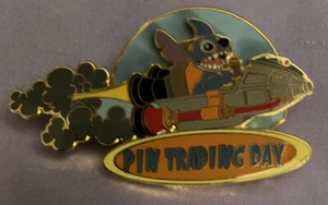 Disney STITCH On Rocket Ship Paris Trading Day 2005 LE 800 Pin DLP 766/800 MINT - Picture 1 of 3