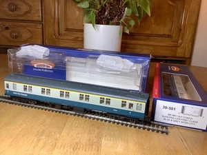 Bachmann 39-501 BR Mk.1 Blue/Grey Inter-City 1st Class Sleeping Car SLF - Picture 1 of 2