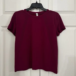 Lululemon Damen Top Magenta Größe 8 Top Zustand - Bild 1 von 4