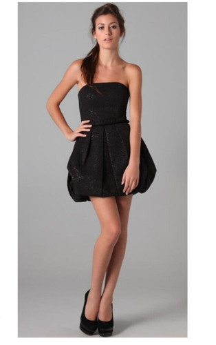 Abito jeans Moschino Y2K nero senza spalline taglia US 4 orlo a bolle mini abito Italia