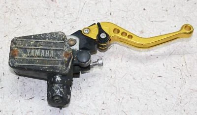 Yamaha FZ700 1987 cilindro maestro de freno delantero con palanca Foto 1 de 4