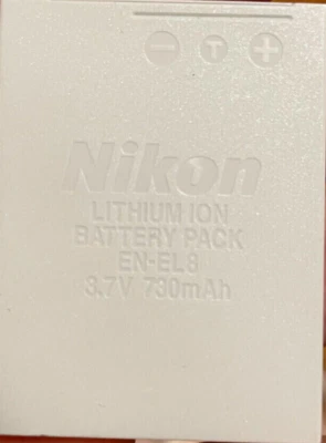 Batería Li-Ion Original Nikon EN-EL8 3.7V 730mAh para Coolpix S50, S50c, S51 Foto 1 de 4
