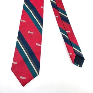 Cravatta per sigarette 100% seta Winston rosso con diagonale blu bianco a righe verde 54" NUOVO DI ZECCA - Foto 1 di 7