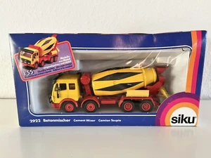 Siku Super Serie 2922 Mercedes Benz SK betoniera 4 assi in confezione originale 1989-1992 - Foto 1 di 6