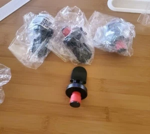 Wine Bottle Stopper Vacuum Sealer Corkscrew Black & Red 4 Set Silicone Airtight - Picture 1 of 1