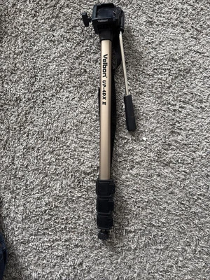 Velbon Up-4DX II Unipod Monopod (Tripod) for Camera / Camcorder Extends to 64" - Image 1 of 3