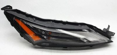 26120-6RR0A OEM Nissan Rogue lado derecho pasajero halógeno lámpara delantera lente chip Foto 1 de 4