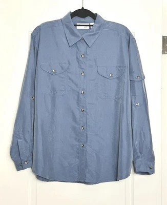 Camisa azul con cuello abotonado Joanna Plus talla 2X material estructurado suave Foto 1 de 4