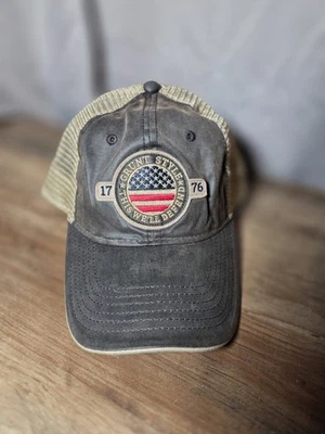 Gorra ajustable estilo Grunt "This We'll Defend" SnapBack Trucker Foto 1 de 4