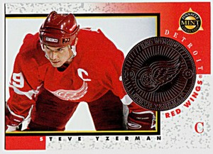1997-98 PINNACLE MINT BRONZE #5 STEVE YZERMAN Detroit Red Wings Hockey Card