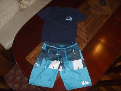 LOT 2 YOUTH QUIKSILVER BOARD SHORTS T SHIRT SURFING BOARDSHORTS BATHING SUIT - Image 1 of 4