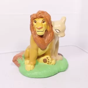 Figurine / Cake Topper The Lion King Disney Store Lil Classics adulte Simba & Nala - Photo 1 sur 7