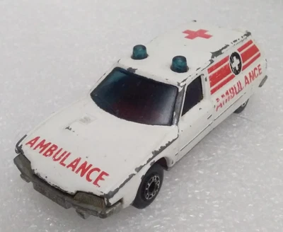 Vintage Matchbox Superfast No12 Citroen CX Ambulance 1979 Made in England - Image 1 of 4