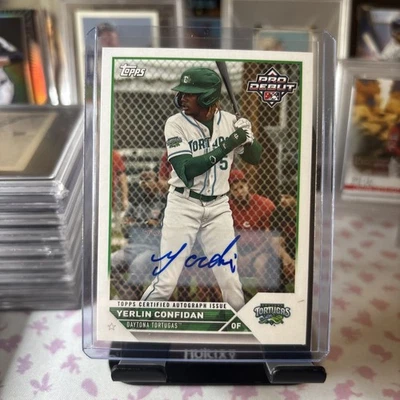 2023 Topps Pro Debut Yerlin Confidan Autograph - Image 1 of 2