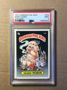 Garbage Pail Kids 1985, Nerdy Norm, #24b, brillante, clasificación PSA 9 como nuevo - Imagen 1 de 2