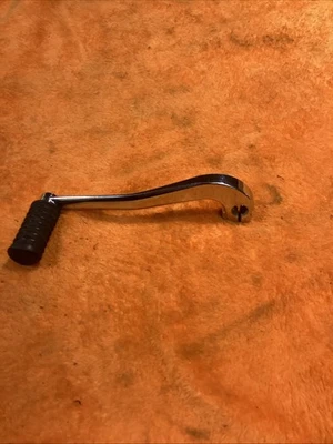 HARLEY DAVIDSON  DYNA  SHIFTER PEG AND ARM - Image 1 of 4