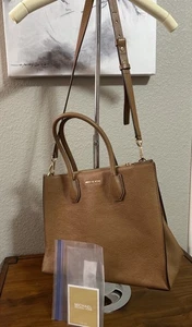 Michael Kors Medium Satchel Beuteltasche Tasche braun genarbtes Leder Crossbody Riemen gebraucht, in einwandfreiem Zustand - Bild 1 von 8