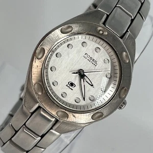 Fossil Blue Watch Women's Watch AM-3301 Silver Tone Band & Dial NEW BATTERY RUNS - Picture 1 of 12