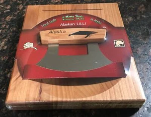 Handmade Made in Alaska Humpback Whale Birch wood ulu and Alder board set - Picture 1 of 6