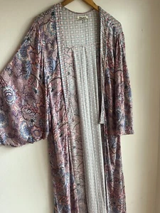BILLABONG Sz S Pink Floral Boho Open Kimono Long Cape - Picture 1 of 4