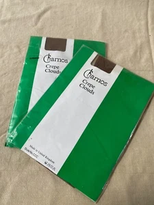 TWO PAIR OF VINTAGE SEAMED STOCKINGS SIZE 8 1/2-9 1/2 NIP - Picture 1 of 8
