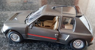 # CB-CAR # PEUGEOT 205 Turbo 16, Scala 1/24, splendida NO BOX - Immagine 1 di 4