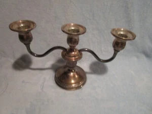 Preude International Sterling Weighted Reinforced N212, Triple Candleholder - Picture 1 of 4