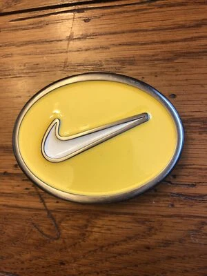 Nike Hebilla de Cinturón Swoosh Amarillo Foto 1 de 3