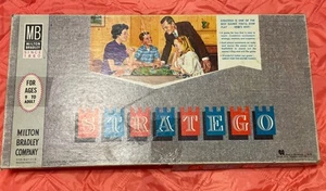 Vintage 1962 Milton Bradley Stratego Board Game 100% Original Complete - Picture 1 of 15
