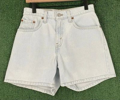 Vintage 90’s Levi’s Denim Jean Light Wash Shorts Women’s Size  26” Waist - Image 1 of 4