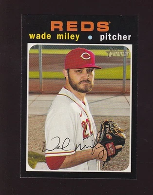 2020 Topps Heritage Wade Miley #571 Cincinnati Reds - Image 1 of 2