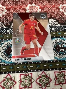 2021 Mosaic Football #194 Daniel James! Silver Prizm! Wales! - Picture 1 of 2