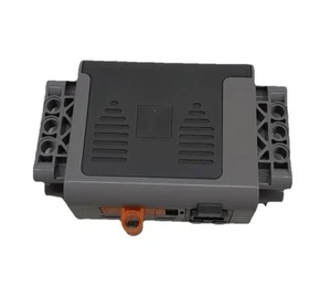 LEGO 8881 Power Functions Battery Box, Takes 6AA Batteries Technic Train Motors - Picture 1 of 1