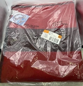 Vintage 2003 Marlboro Guts Grit Gear Decke 68 x 54 Rot Schwarz Wolle Neu  - Bild 1 von 4