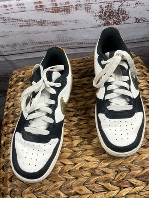 Nike Court Borough Low 2 SE Summit Youths White/Black Shoes DJ0040-100 Size 3.5Y - Image 1 of 4