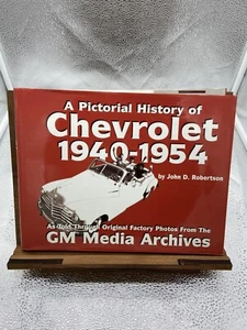 Pictorial History of Chevrolet, 1940-1954 Robertson, John - Picture 1 of 1