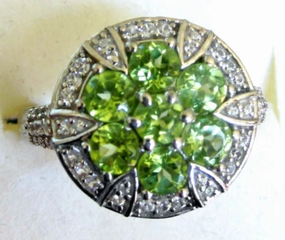 Anillo de peridoto y circón blanco / talla 8 / plata de ley 925 / 3 cts, 6,1 g Foto 1 de 4