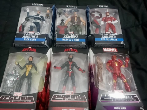 Marvel Legends Action Figures Avengers CIB/SEALED Cover