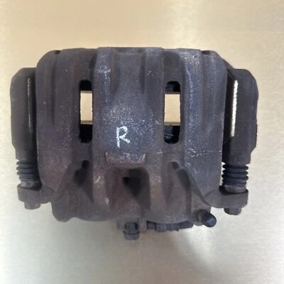 Conjunto de pinza de freno delantera derecha Honda CR-V 2016-2018 FABRICANTE DE EQUIPOS ORIGINALES Foto 1 de 4