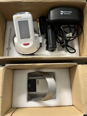 Sistema láser de diodo dental Sirona Sirolaser Advanced Plus con paquete de interruptor de pie Foto 1 de 4