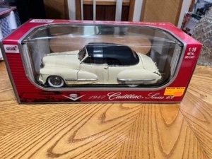 ANSON 1/18TH SCALE 1947 CADILLAC SERIES 62!!! CREME WITH BLACK CONVERTIBLE TOP!! - Picture 1 of 6