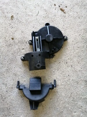 Rademacher Rator 4500 40 Mhz Motorhalterung  Getriebeabdeckung - Bild 1 von 4