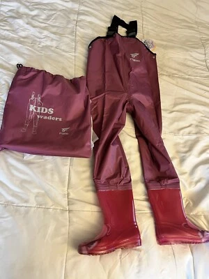 8 Fans Kids Chest Fish Ocean Waders With Boots Pink Size 12/13 Waterproof NWT - Image 1 of 4