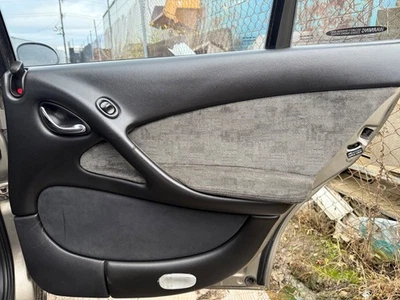 Holden 2001 WH Statesman Series 2 RHR Window Regulator - image 1 of 4