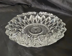 De colección Sunburst Cristal Corte Grande Pesado Cigarrillo Cenicero Baratija Cuenco - Imagen 1 de 8