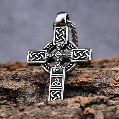 Collar vikingo colgante cruz nudo trinidad celta irlandesa de acero inoxidable para hombre Foto 1 de 4