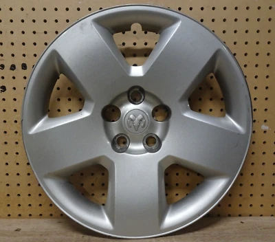 (1) 2008-2011 DODGE MAGNUM CHARGER 17”  wheel cover hub cap 8032 P/N 1DV32TRMAB - Image 1 of 4