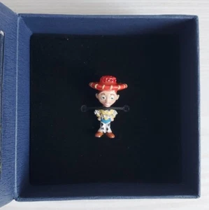 Minifigura JESSIE de los Parques Disney Arribas Brothers Swarovski® Cristal Joya - Imagen 1 de 3