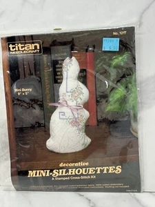 Hase GESTEMPELT Kreuzstich Set - Dekorative Mini Silhouetten Titan Handarbeit - Bild 1 von 7