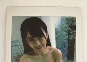 AOI MIYUSHITA CHEKI PROMO INCENTIVE JAPAN GRAVURE IDOL AUTO AUTOGRAPH - Picture 1 of 2